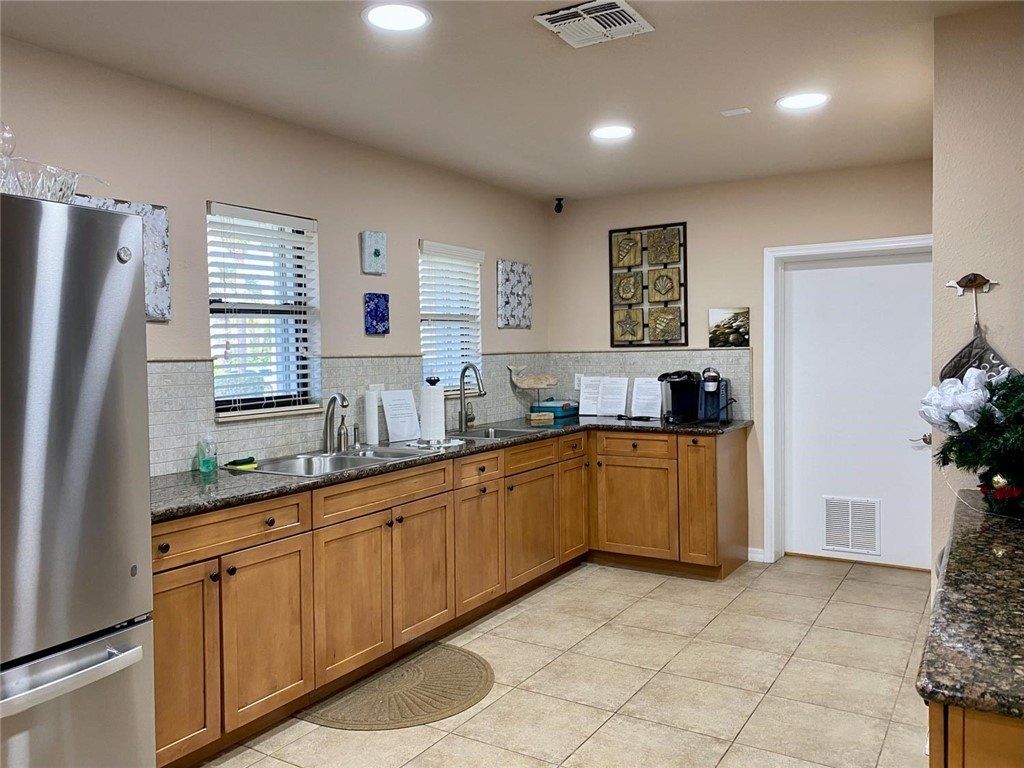 4250 N A1a Highway, Unit 903, Fort Pierce, FL 34949 Photo