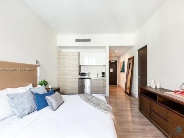 777 N Ocean Dr, Unit S228, Hollywood, FL 33019