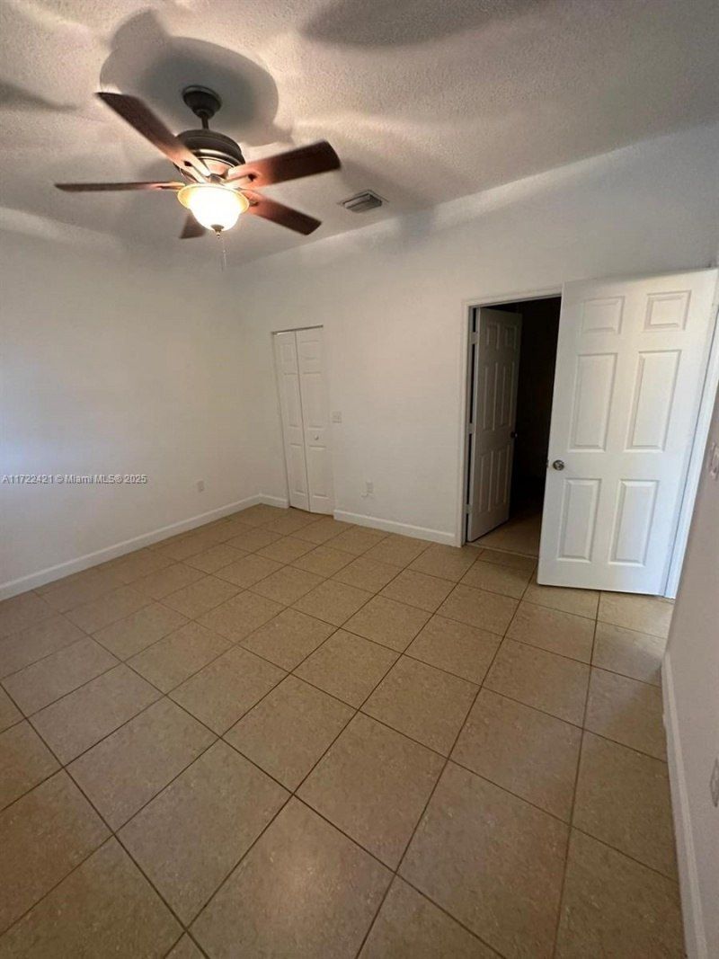 2589 NE 4th St, Unit 205, Homestead, FL 33033 Photo