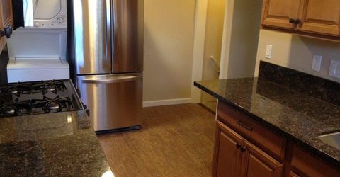 462 Laurel Street, Reno, NV 89512 Photo