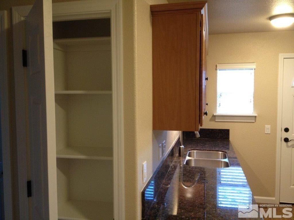 462 Laurel Street, Reno, NV 89512 Photo