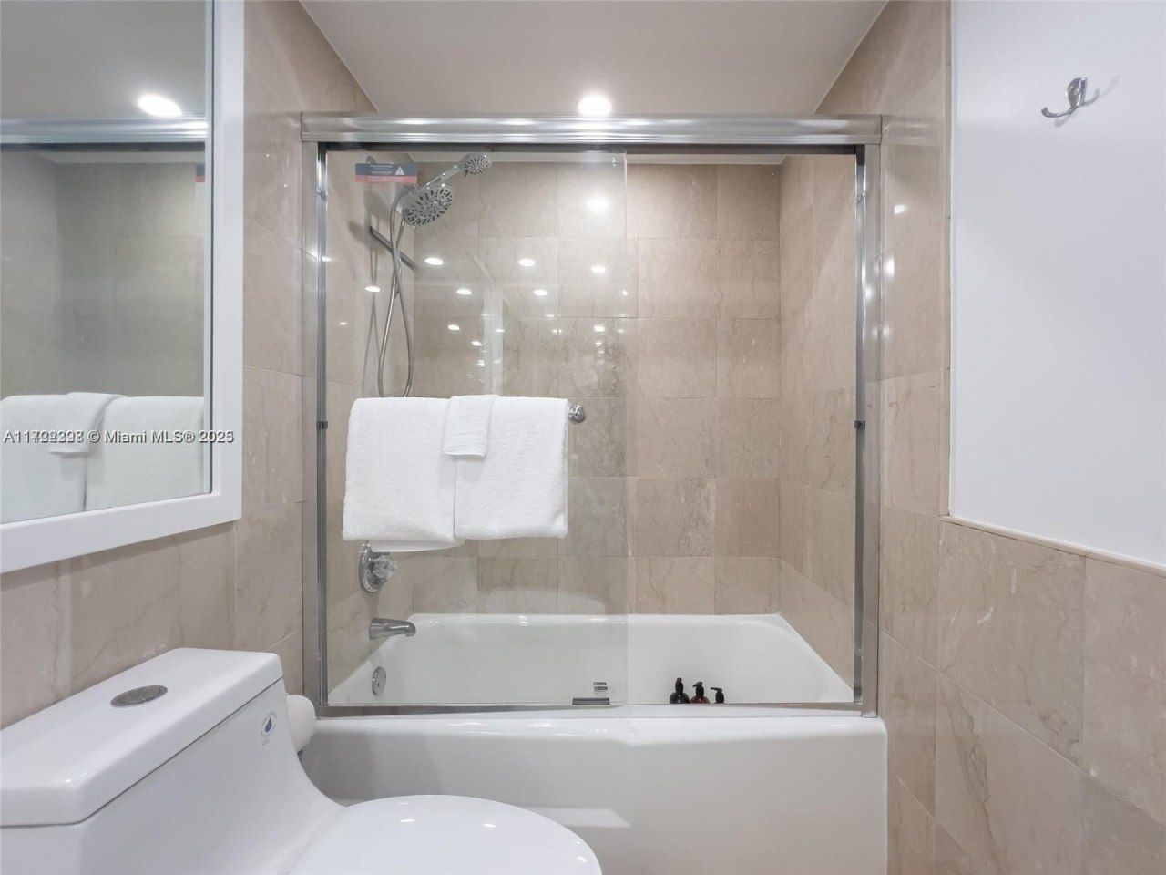 5161 Collins Ave, Unit 812, Miami Beach, FL 33140 Photo