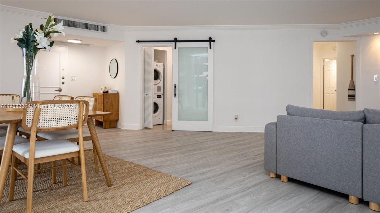 5161 Collins Ave, Unit 812, Miami Beach, FL 33140 Photo