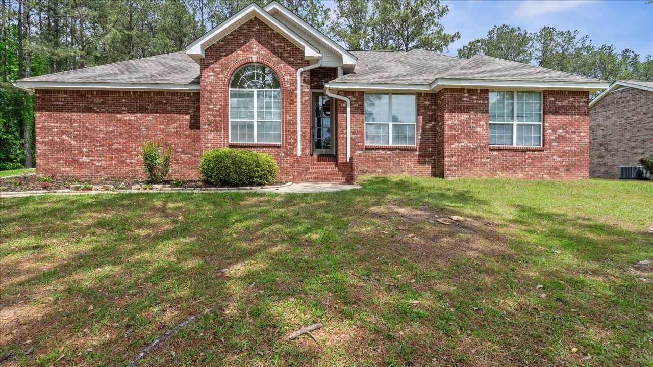 47 Timber Ridge Pl, Purvis, MS 39475 Main Photo