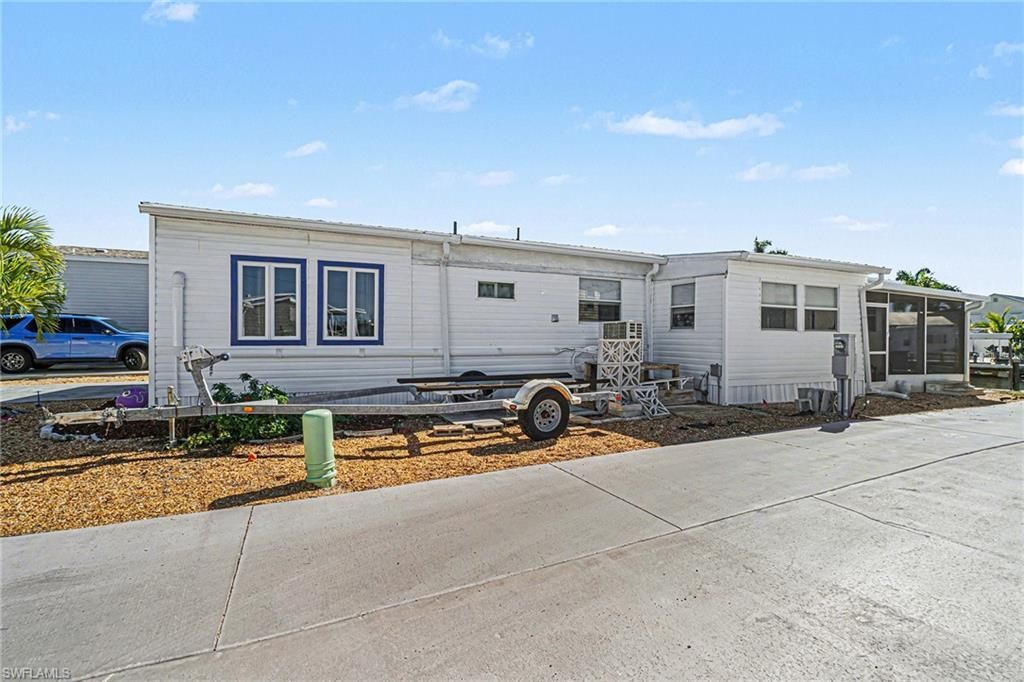 3893 Dewberry Ln, Saint James City, FL 33956 Photo