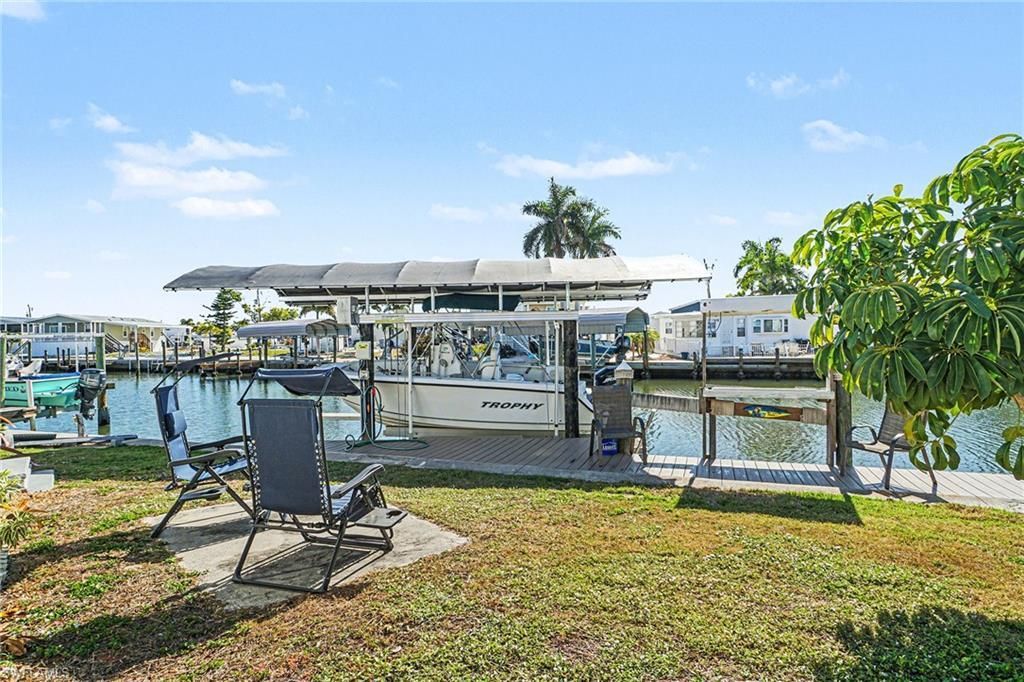 3893 Dewberry Ln, Saint James City, FL 33956 Photo