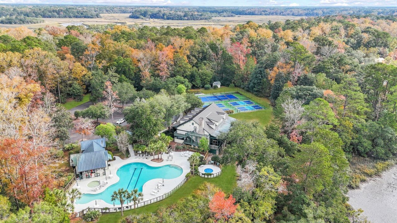 88 Tomotley Barony Drive Photo 18