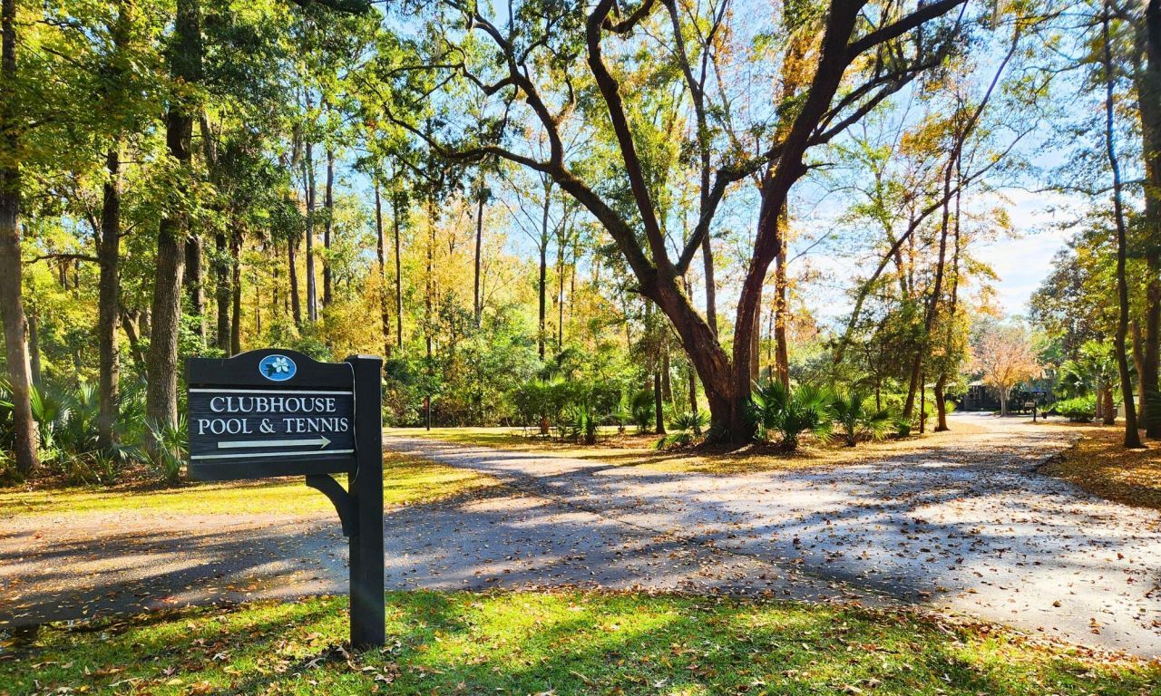 88 Tomotley Barony Drive Photo 19