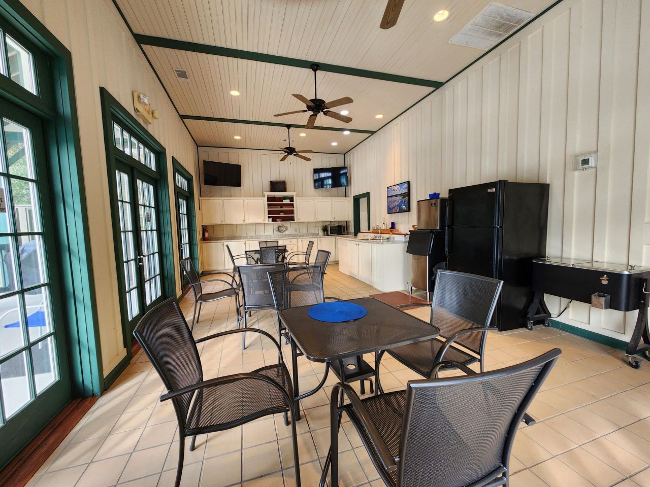 88 Tomotley Barony Drive Photo 35