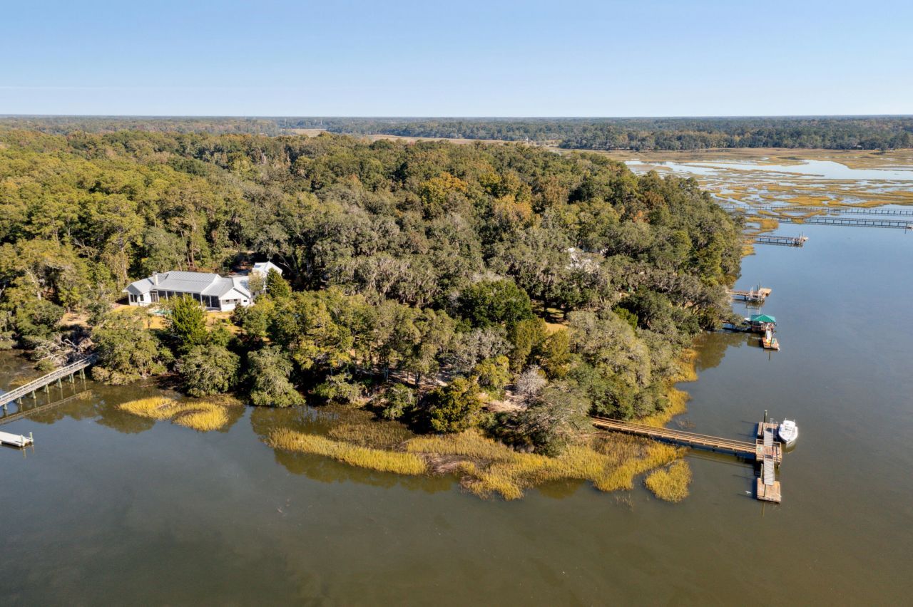 88 Tomotley Barony Drive Photo 52