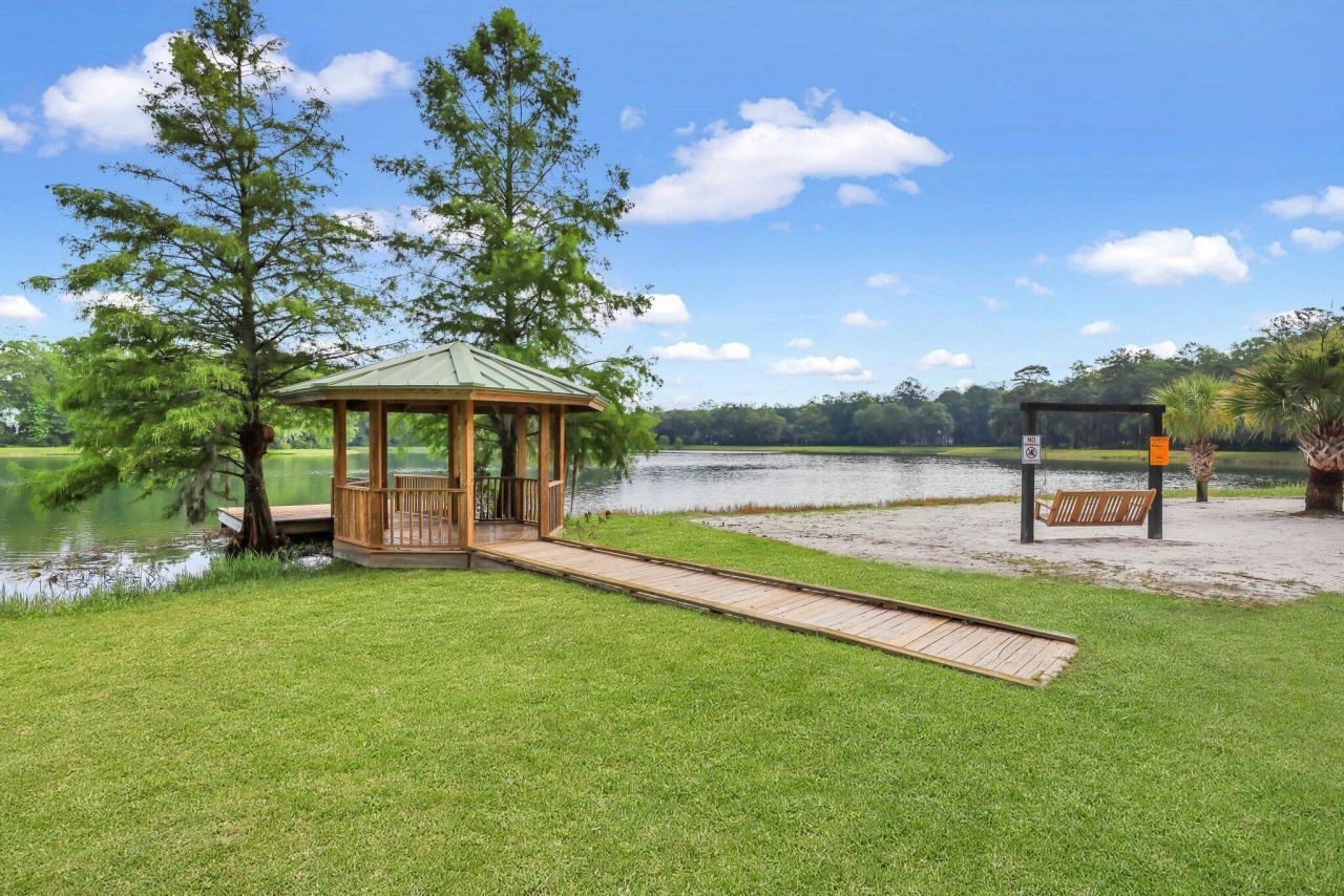 88 Tomotley Barony Drive Photo 59