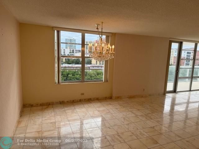 230 174th St, Unit 814, Sunny Isles Beach, FL 33160 Photo