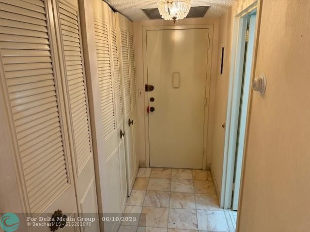 230 174th St, Unit 814, Sunny Isles Beach, FL 33160 Photo