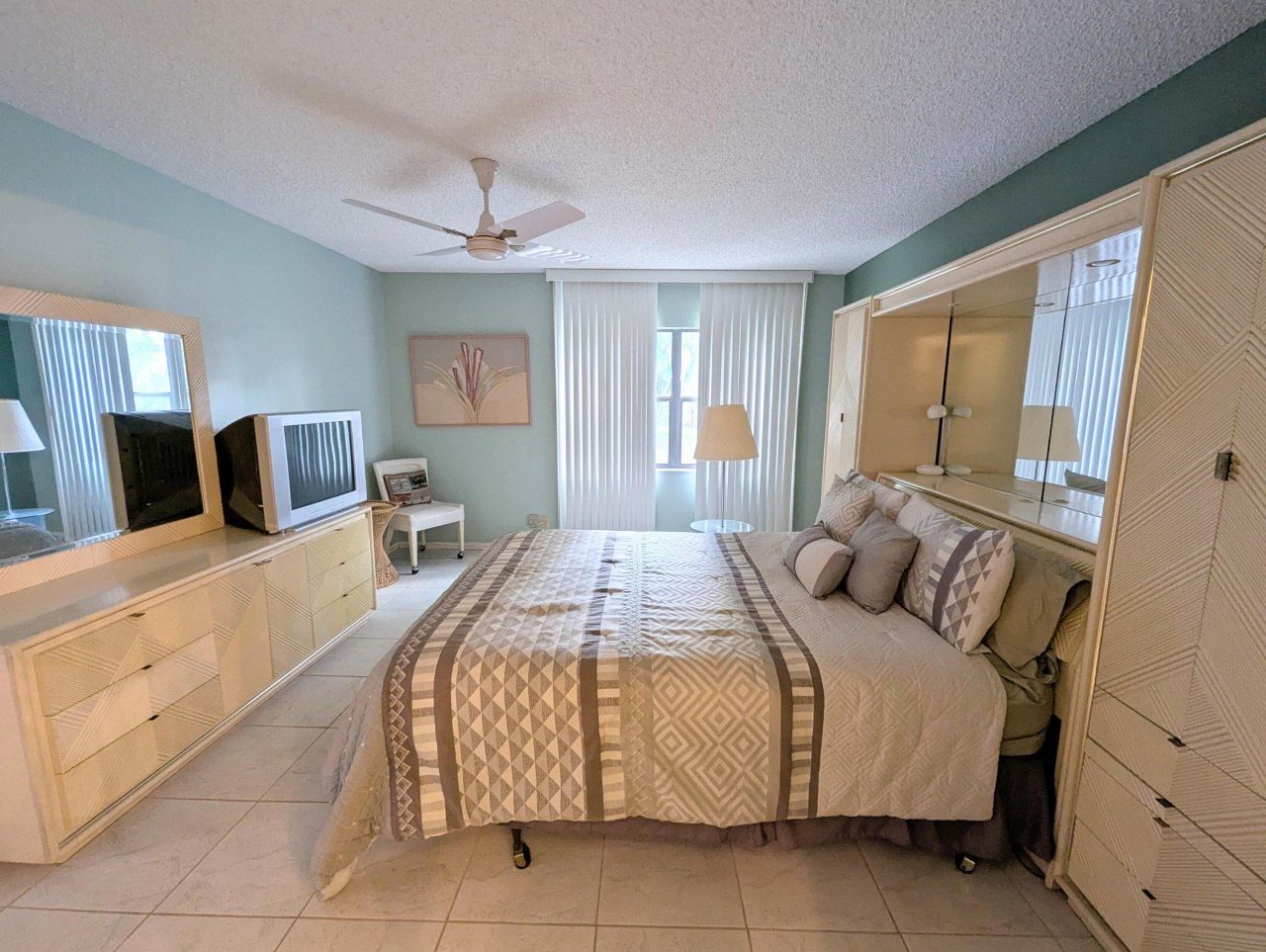 2454 NW 9th Street, Delray Beach, FL 33445 Photo
