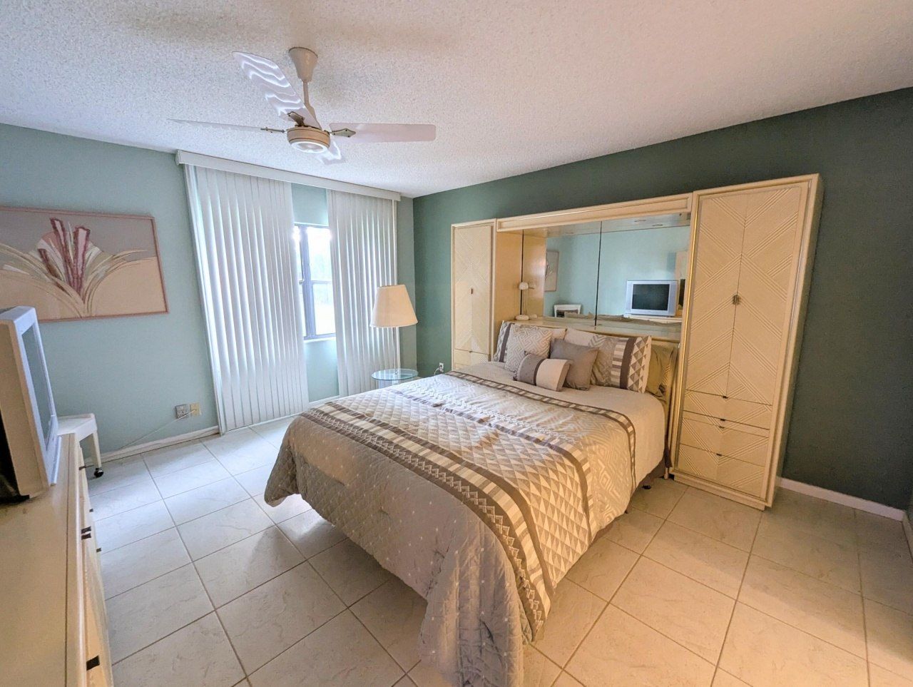 2454 NW 9th Street, Delray Beach, FL 33445 Photo