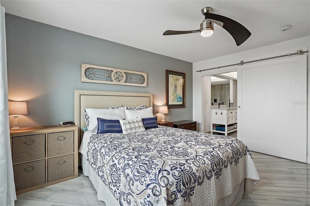 4900 Brittany Drive S, Unit 409, Saint Petersburg, FL 33715 Photo