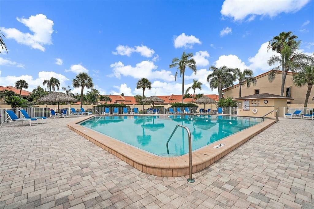4900 Brittany Drive S, Unit 409, Saint Petersburg, FL 33715 Photo