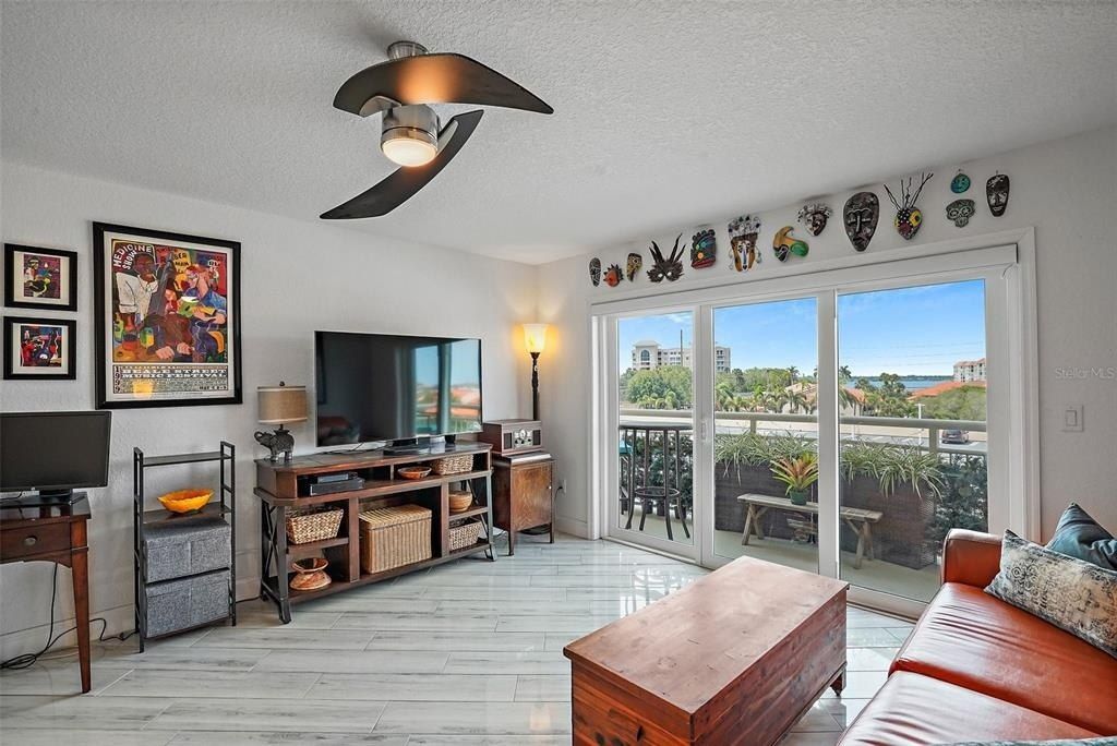 4900 Brittany Drive S, Unit 409, Saint Petersburg, FL 33715 Photo