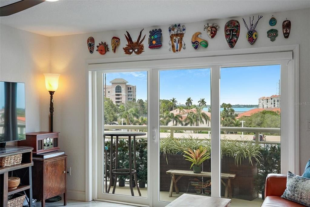 4900 Brittany Drive S, Unit 409, Saint Petersburg, FL 33715 Photo