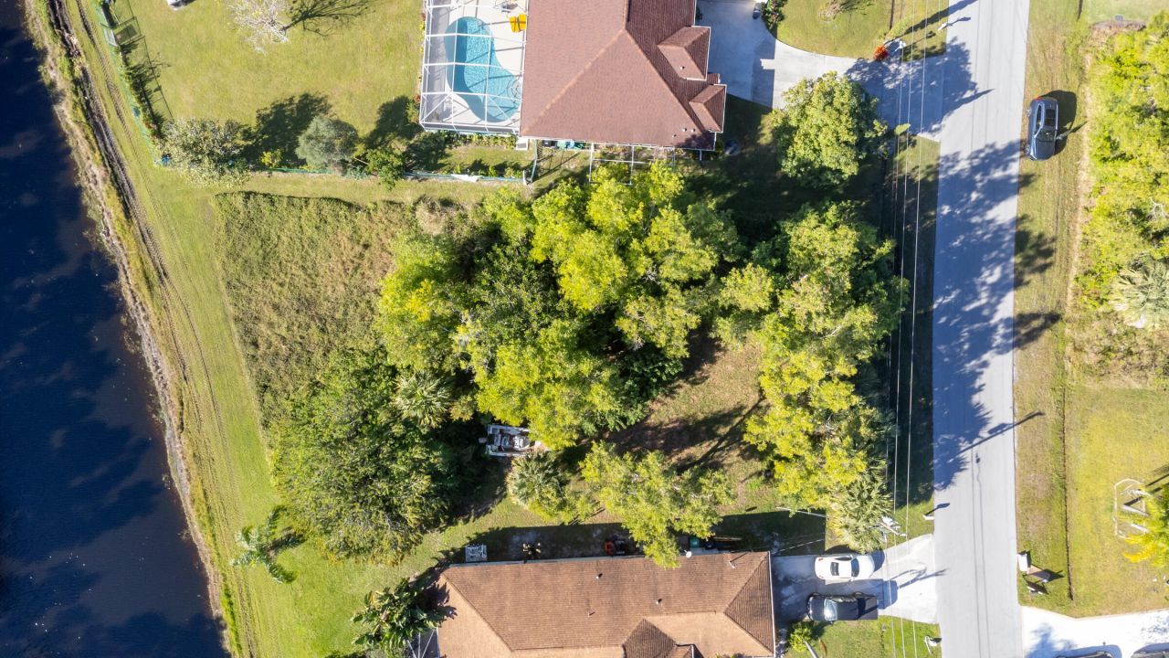 2349 SE Heathwood Circle, Port Saint Lucie, FL 34952 Photo