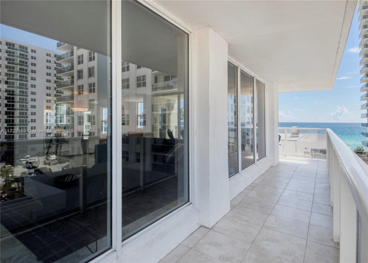 2751 S Ocean Dr, Unit 505N, Hollywood, FL 33019 Photo