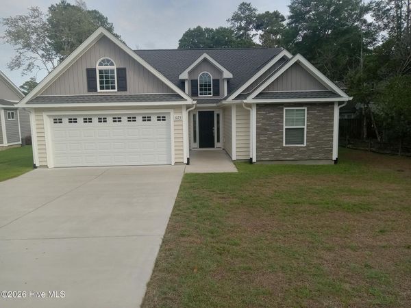 1023 Meares Street SW, Calabash, NC 28467