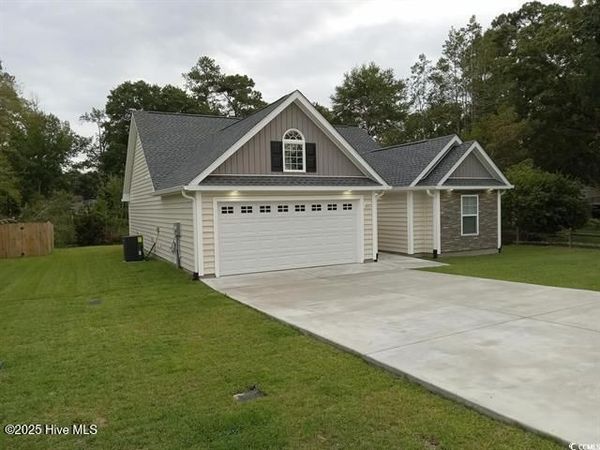 1023 Meares Street SW, Calabash, NC 28467