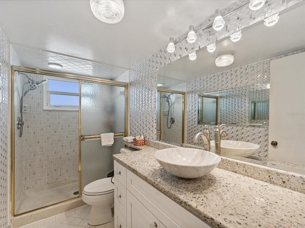 5200 Brittany Drive S, Unit 1204, Saint Petersburg, FL 33715 Photo