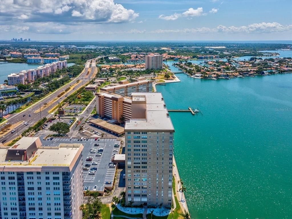 5200 Brittany Drive S, Unit 1204, Saint Petersburg, FL 33715 Photo