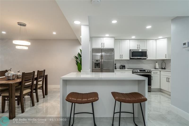 9523 S Hollybrook Lake Drive, Unit 102, Pembroke Pines, FL 33025 Photo