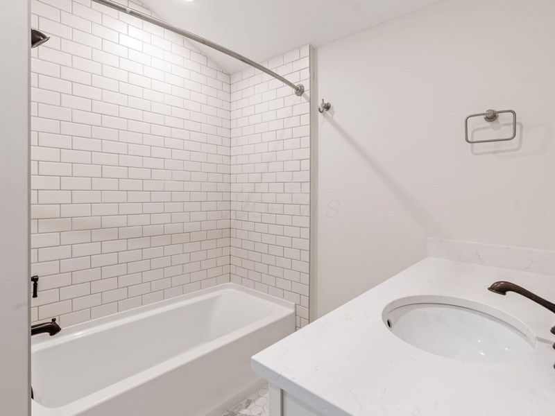 2015 W 5th Avenue, Unit 211, Columbus, OH 43212 Photo 61