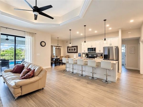 2227 SW 2nd TER, CAPE CORAL, FL 33991