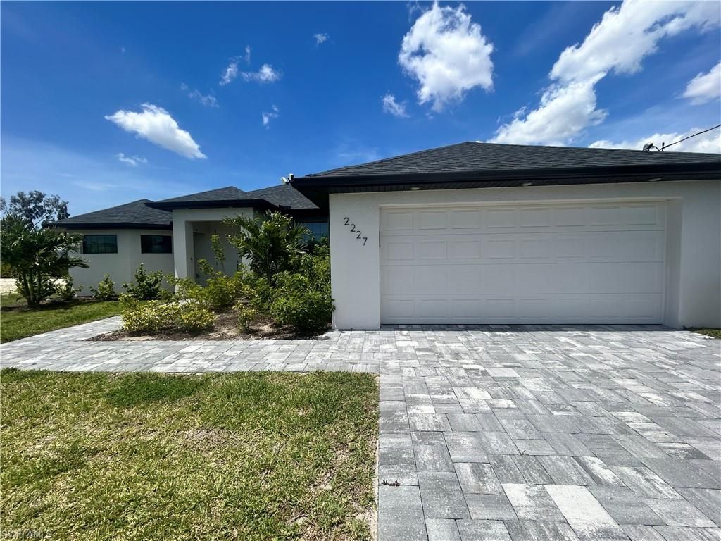 2227 SW 2nd Ter, Cape Coral, FL 33991 Photo
