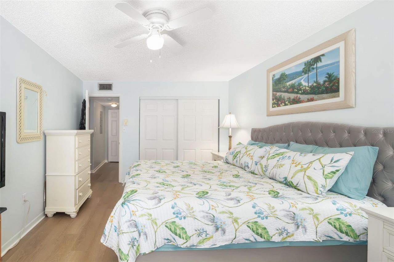 202 47th Avenue Drive W, Unit 334, Bradenton, FL 34207 Photo