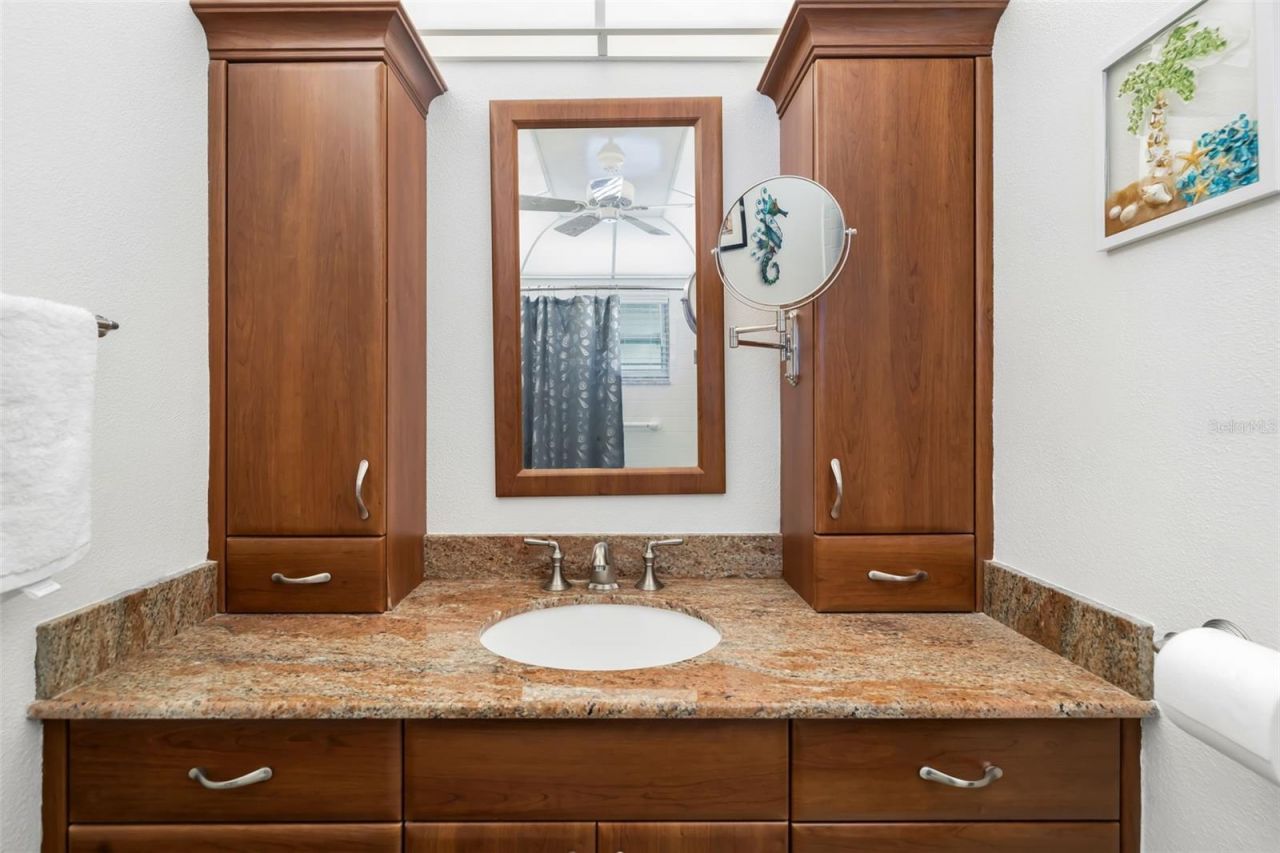 202 47th Avenue Drive W, Unit 334, Bradenton, FL 34207 Photo
