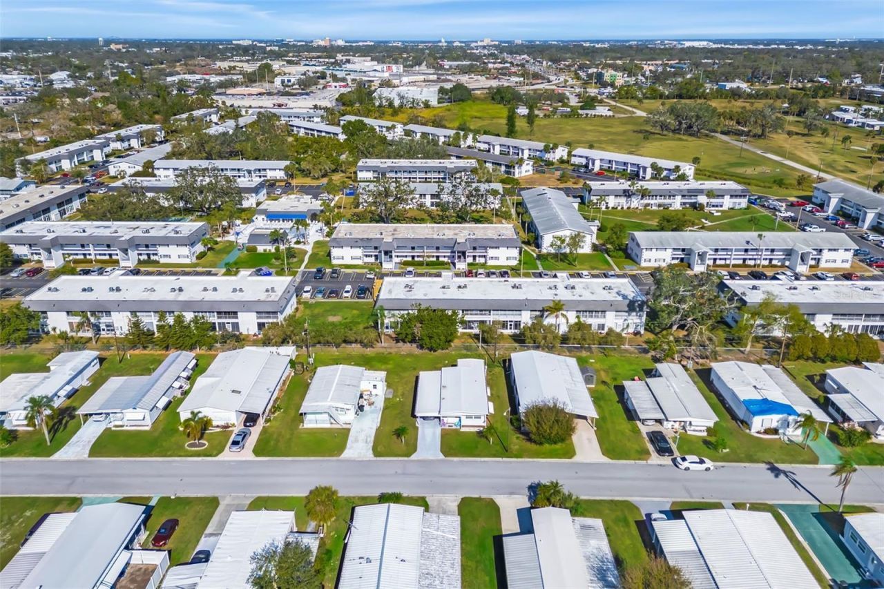 202 47th Avenue Drive W, Unit 334, Bradenton, FL 34207 Photo