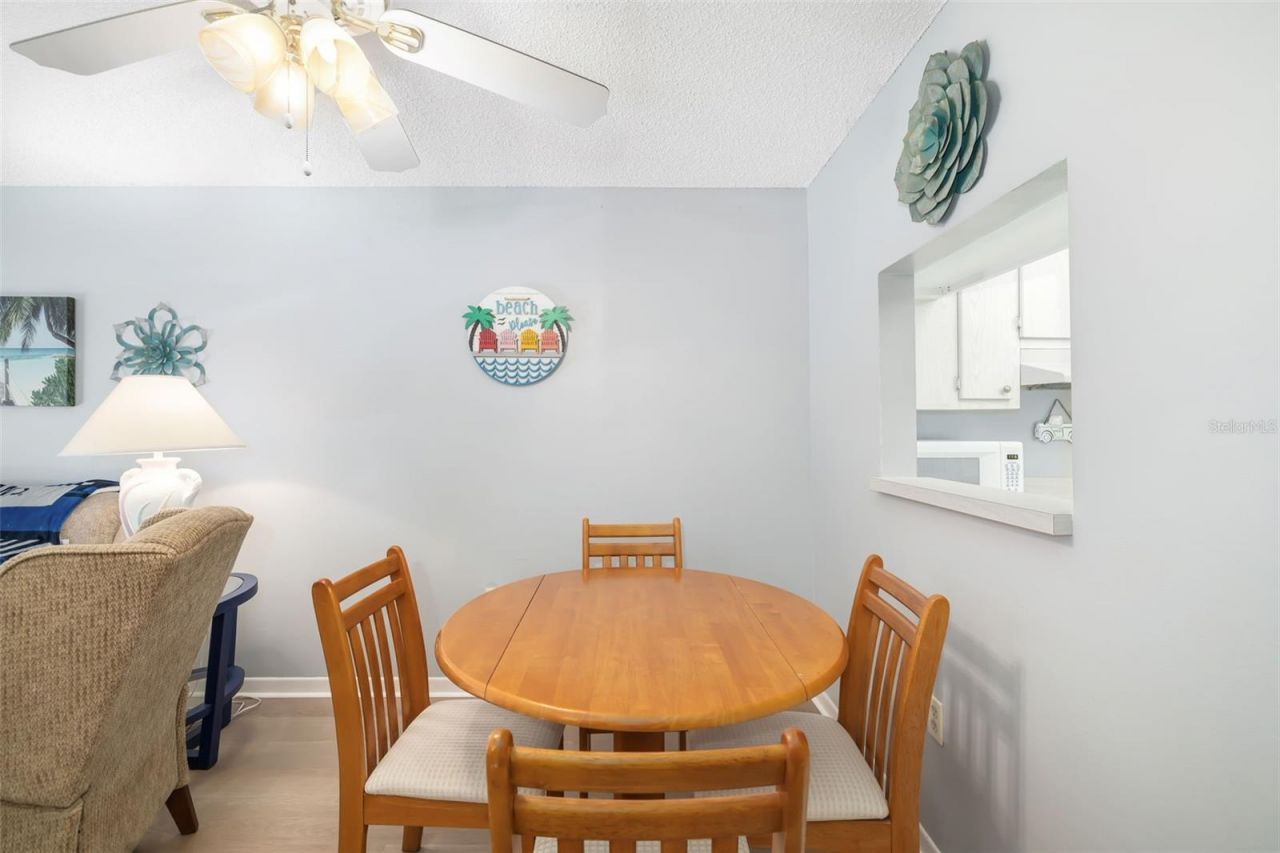 202 47th Avenue Drive W, Unit 334, Bradenton, FL 34207 Photo