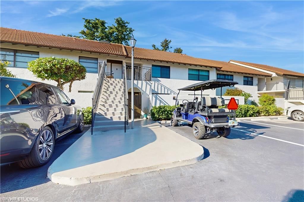 4092 Belair Ln, Unit 14, Naples, FL 34103 Photo