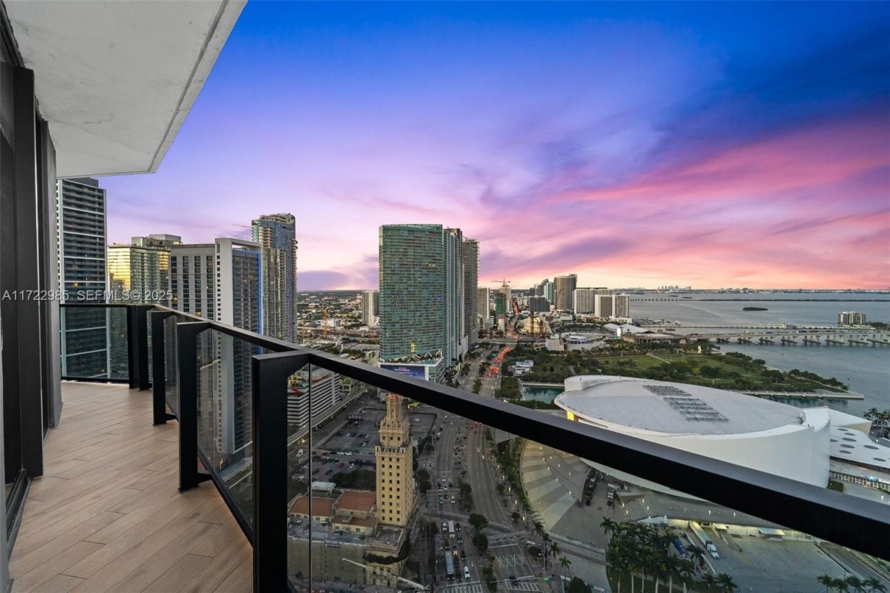 398 NE 5th St, Unit 3209, Miami, FL 33132 Photo