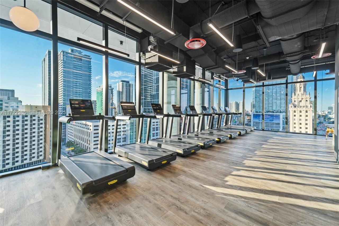 398 NE 5th St, Unit 3209, Miami, FL 33132 Photo