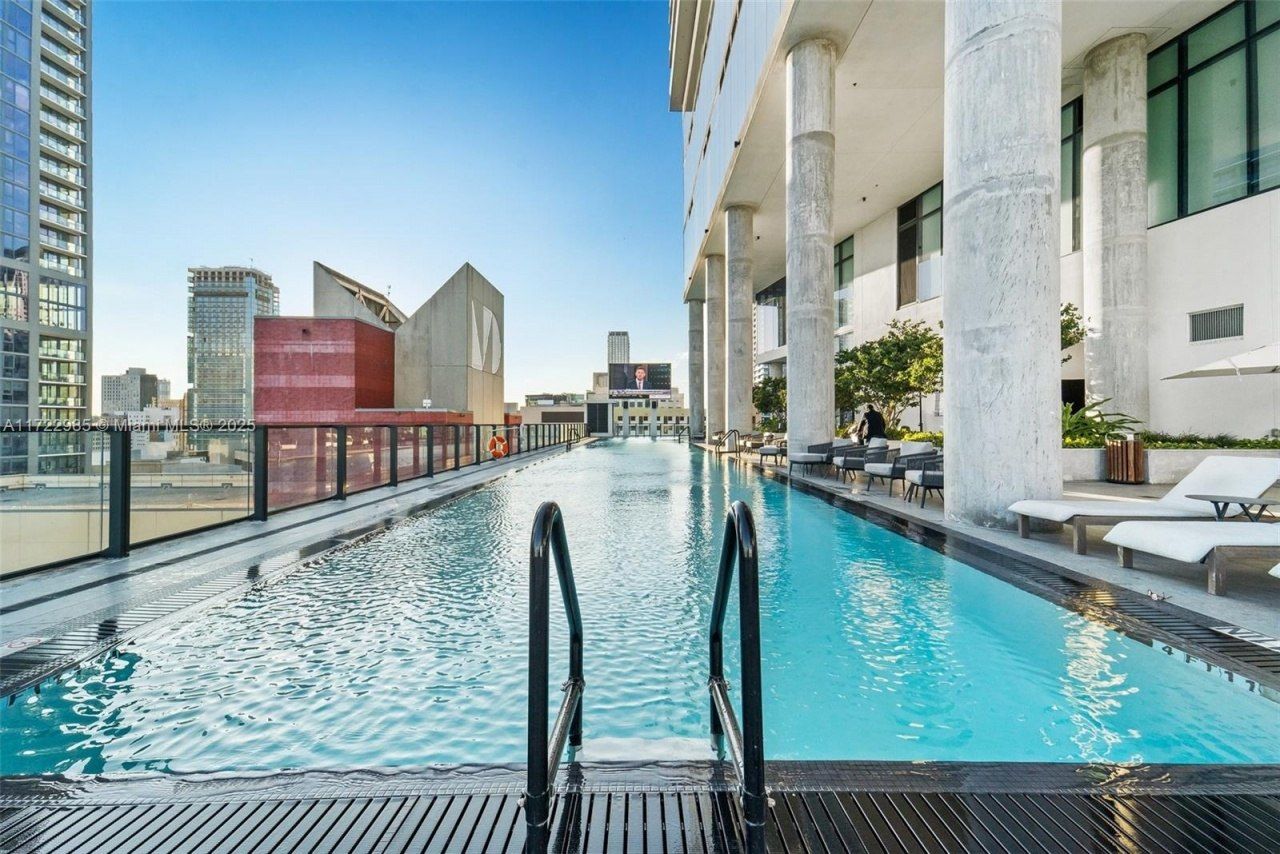 398 NE 5th St, Unit 3209, Miami, FL 33132 Photo