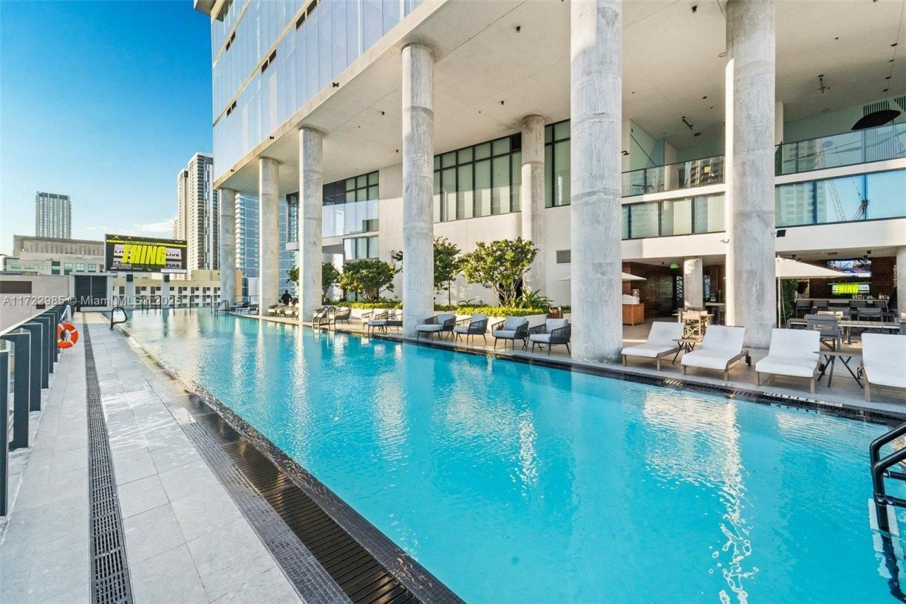 398 NE 5th St, Unit 3209, Miami, FL 33132 Photo