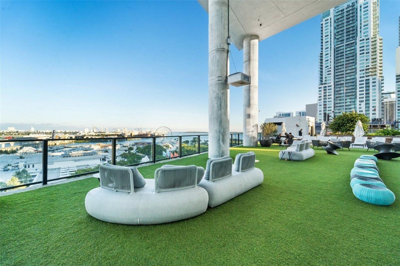 398 NE 5th St, Unit 3209, Miami, FL 33132 Photo