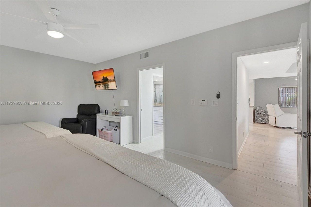 Please Call For Address, Unit 32-L, Boca Raton, FL 33433 Photo