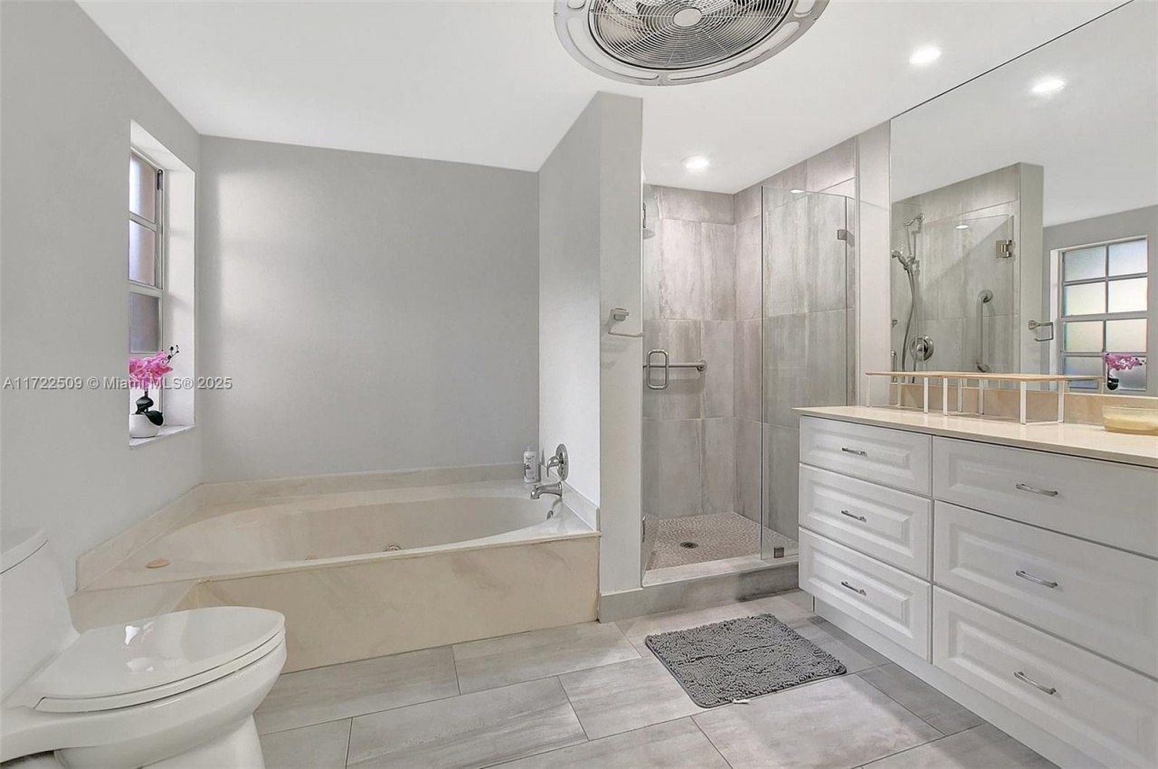 Please Call For Address, Unit 32-L, Boca Raton, FL 33433 Photo