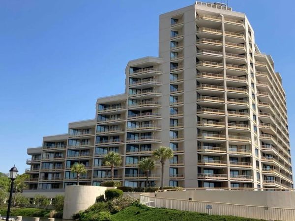 100 Ocean Creek Blvd., Unit J1, Myrtle Beach, SC 29572