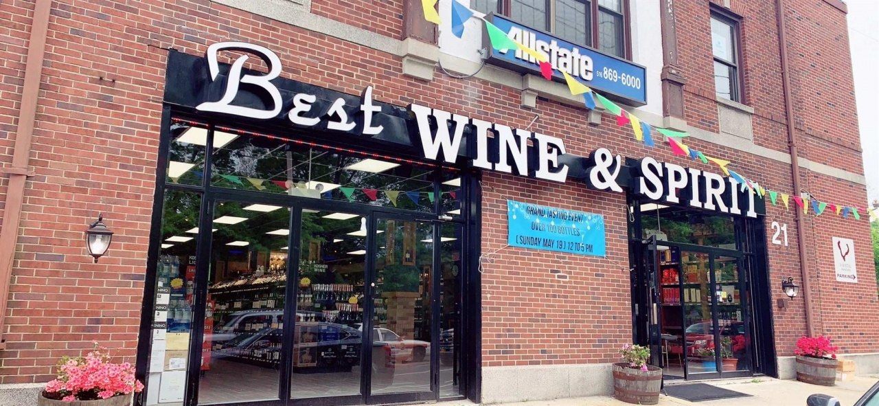 21 E Shore Road Road, Unit 1 FL, Manhasset, NY 11030 Main Photo