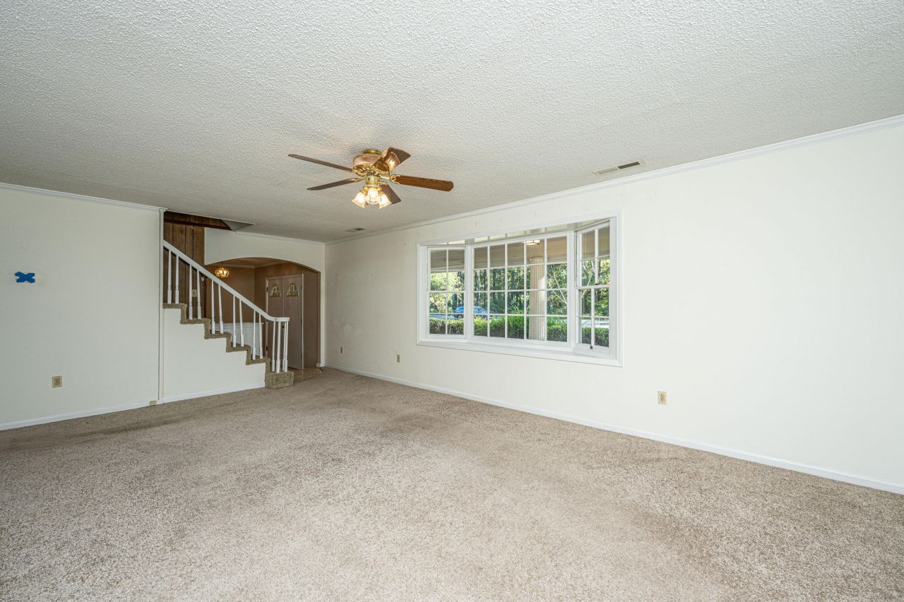 864 Bunch Ford Road Photo 13