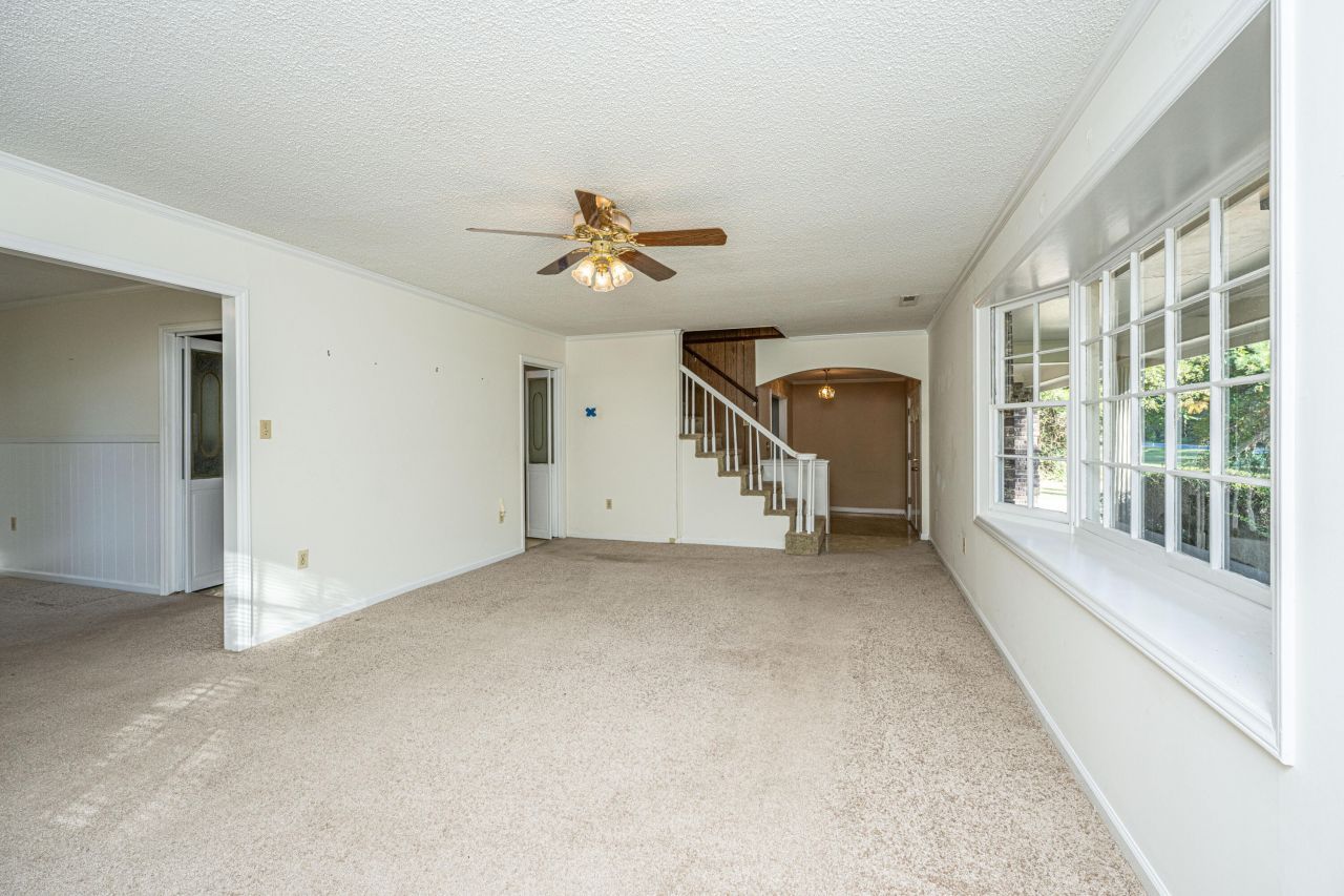 864 Bunch Ford Road Photo 16