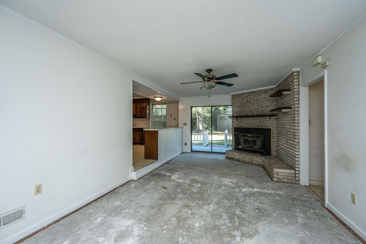 864 Bunch Ford Road Photo 17